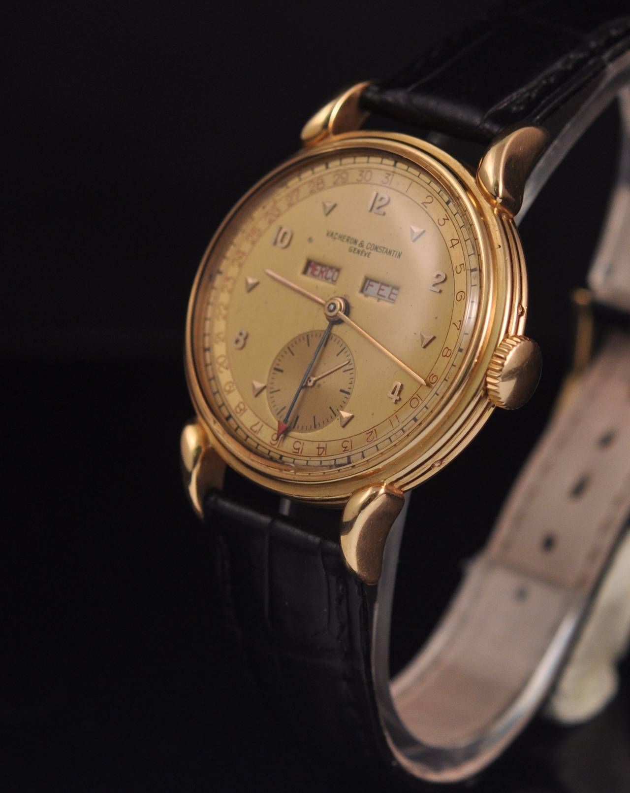 Men's Vacheron Constantin Yellow Gold Triple Calendar Wristwatch For Sale