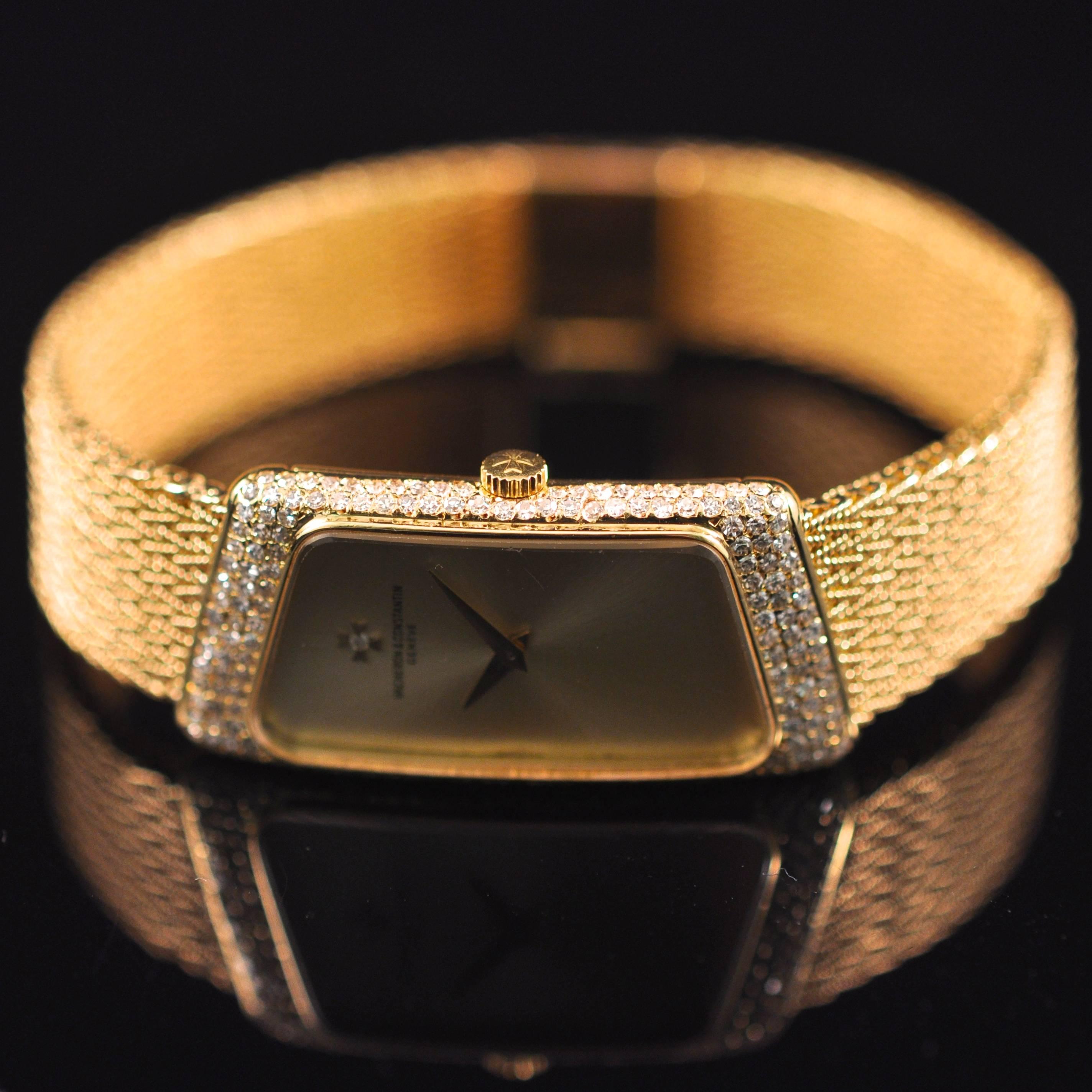 Vacheron Constantin lady's yellow gold diamond Prestige de la France wristwatch In Excellent Condition For Sale In Paris, FR