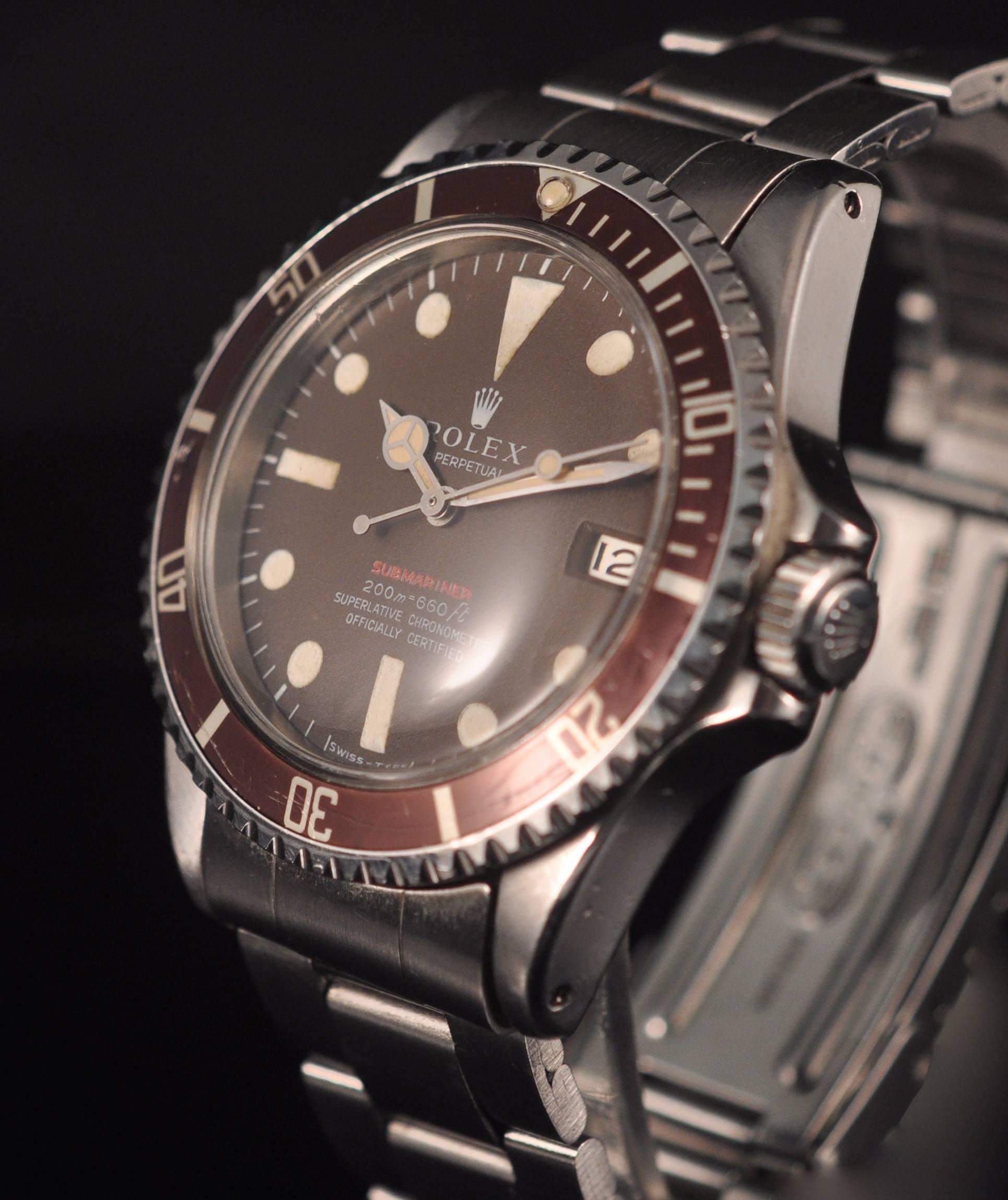 Rolex Stainless Steel Red Submariner Tropical Dial wristwatch  In Excellent Condition For Sale In Paris, FR