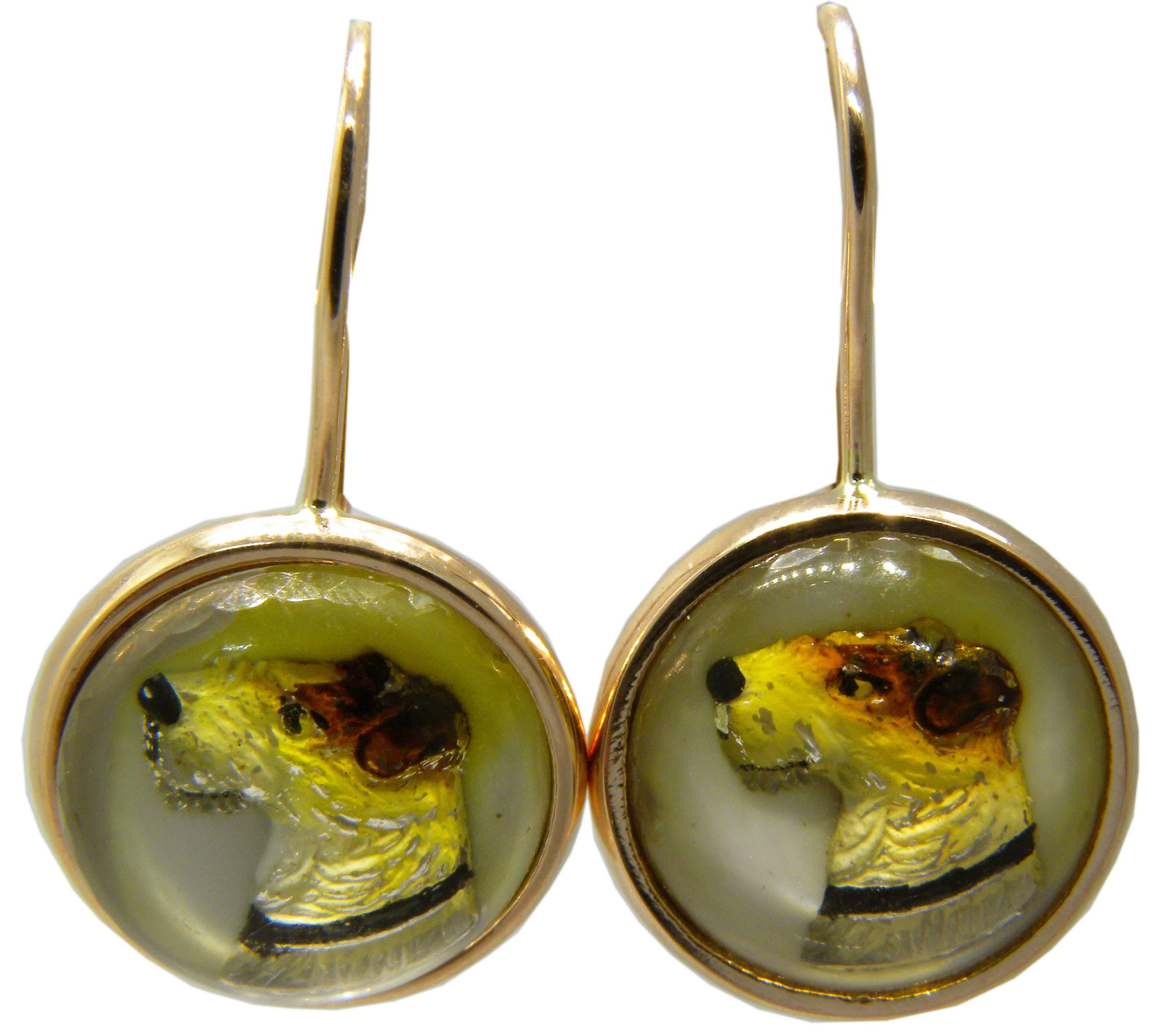 Essex or Reverse Painting Under Crystal earrings featuring a Fox Terrier image, 9k rose gold setting.
During the 50's Giovanni Berca used to collect Essex Glassex and create unique pieces of jewelry for his family and friends.
We still own some
