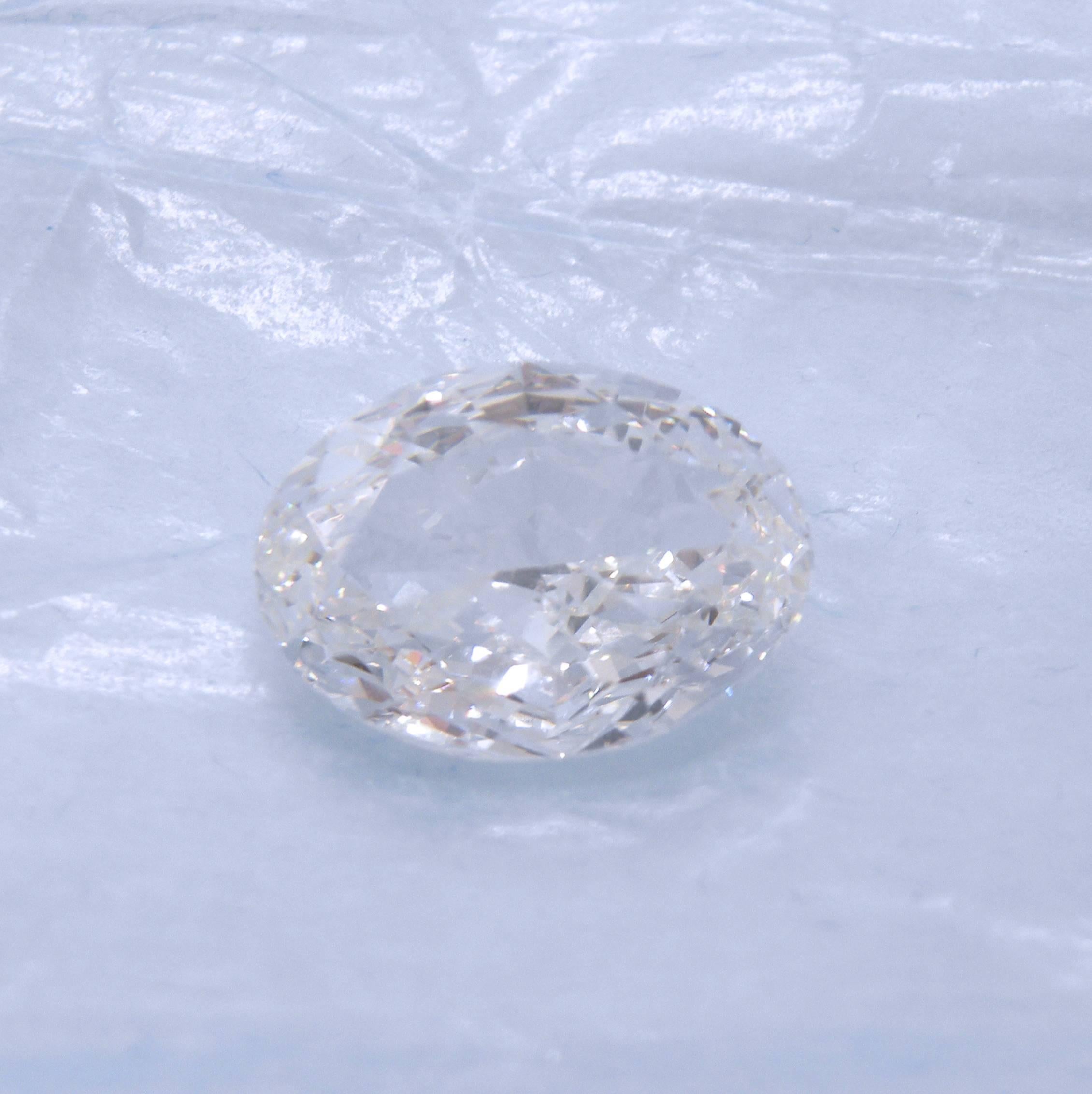 HRD Certified Natural 5.01 Carat H IF Oval Cut White Diamond In New Condition In Valenza, IT