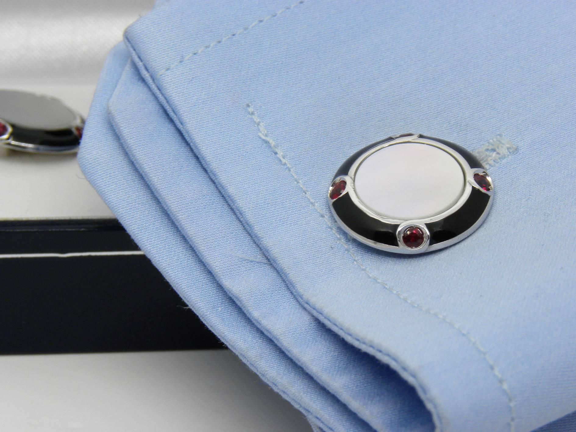 Round Cut Berca Ruby Onyx White Mother-of-pearl Hand  Enameled 18 Carat Gold Cufflinks For Sale