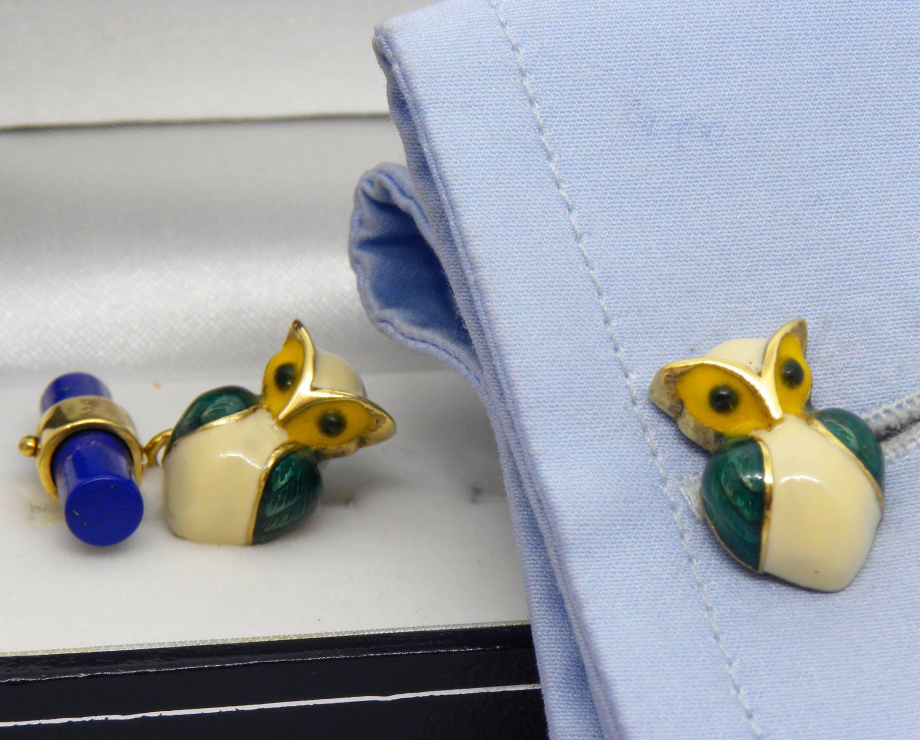 Smart hand enamelled little owl lapis lazuli stick back cufflinks, 10g 18Carat yellow gold
Owl size 16x11mm
