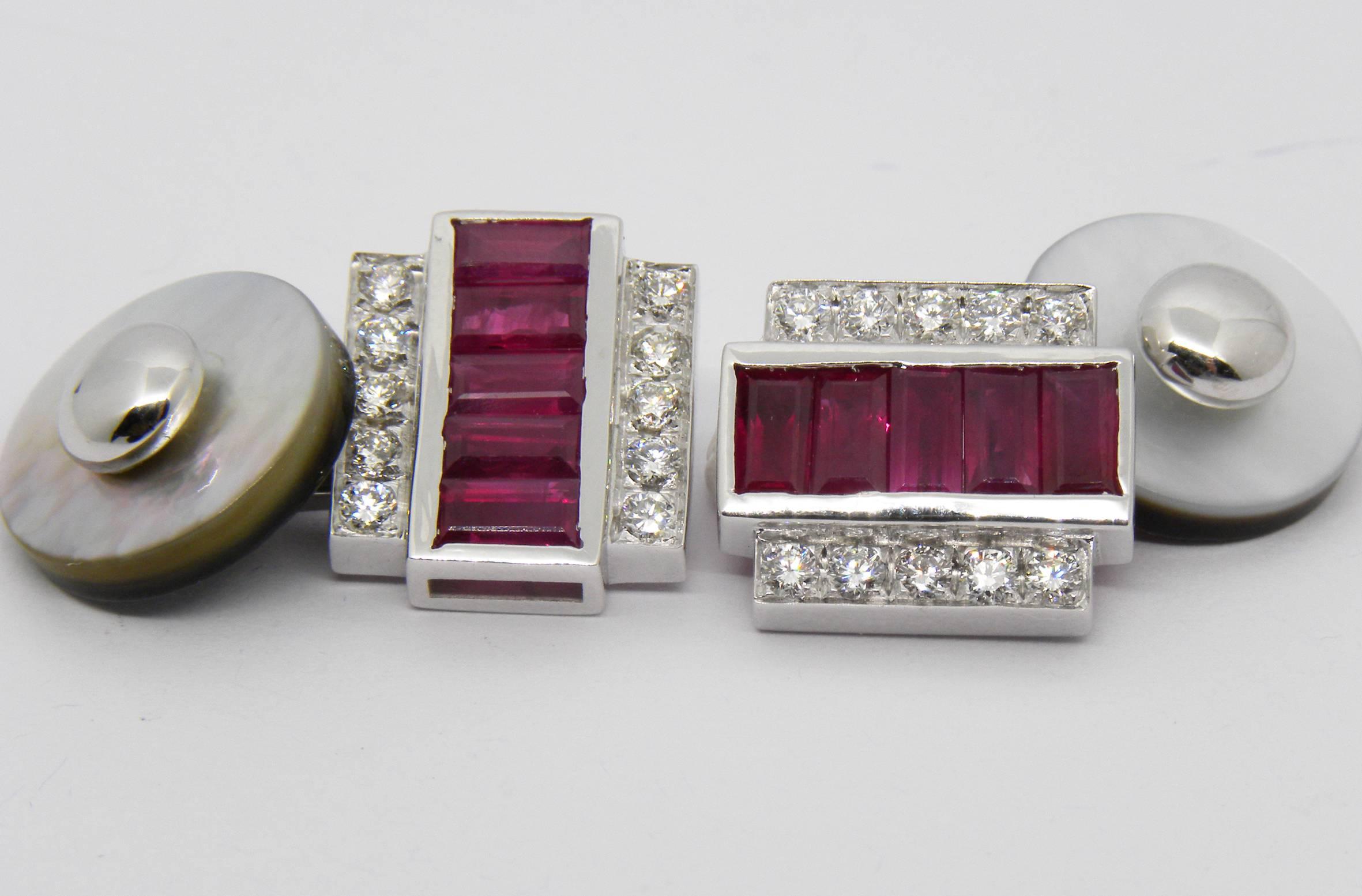 3.46 Karat Natural Ruby Baguette 0.59Kt White Diamond Moonstone Back Cufflinks In New Condition For Sale In Valenza, IT