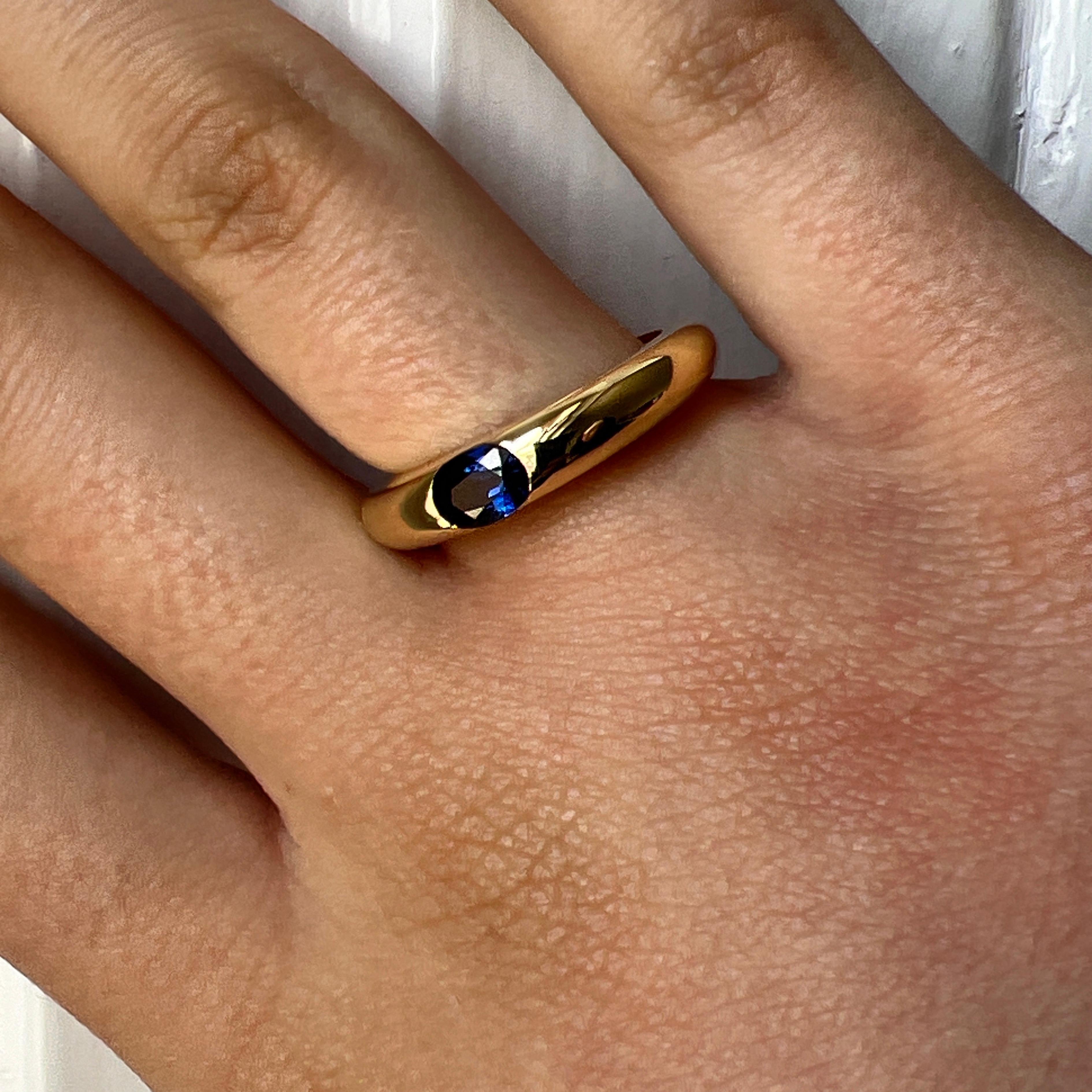 Cartier Original 1992 Oval Königsblauer Saphir 18 Karat Gelbgold Ellipsenring, Original im Angebot 6
