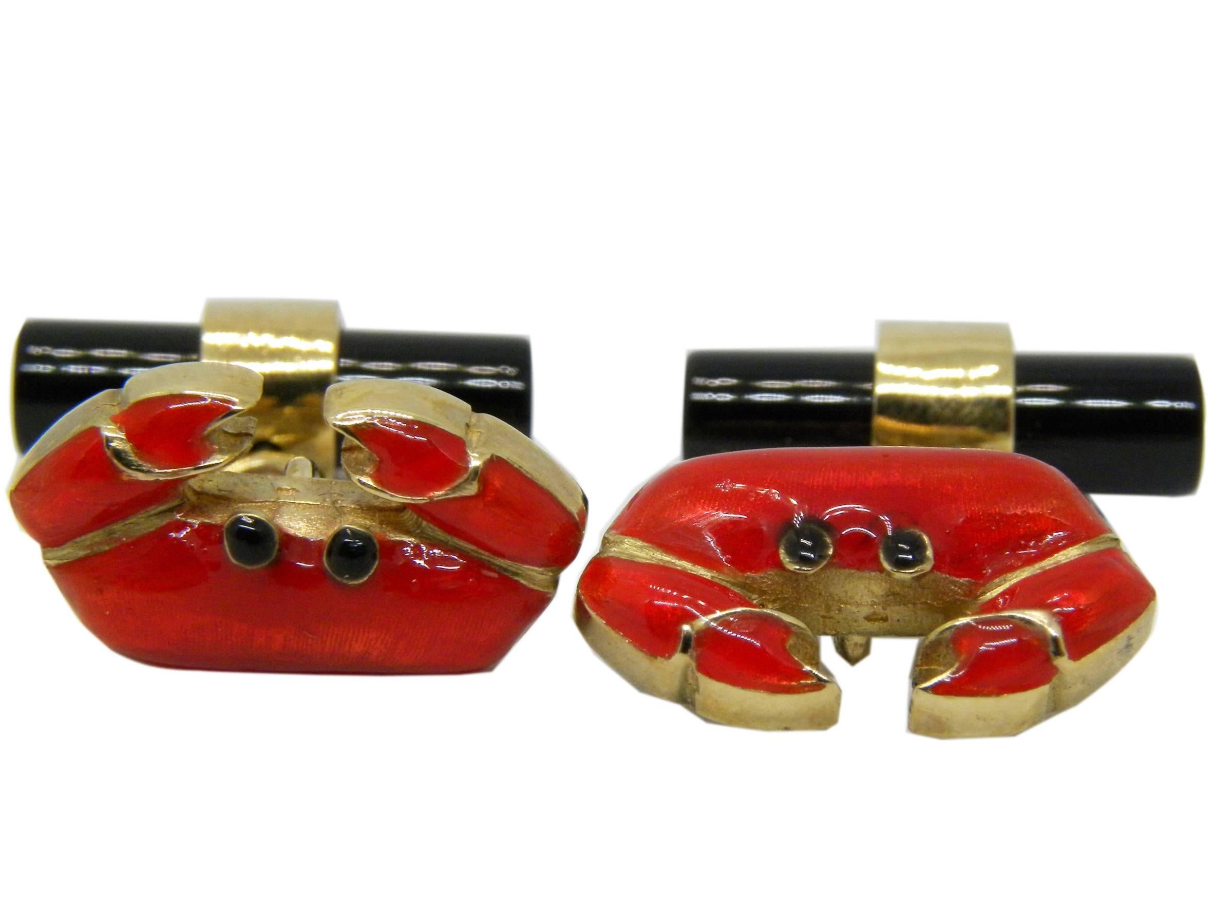 Contemporary Berca Hand Enameled Red Crab, Cancer Sign Shaped Onyx Stick Back Gold Cufflinks For Sale