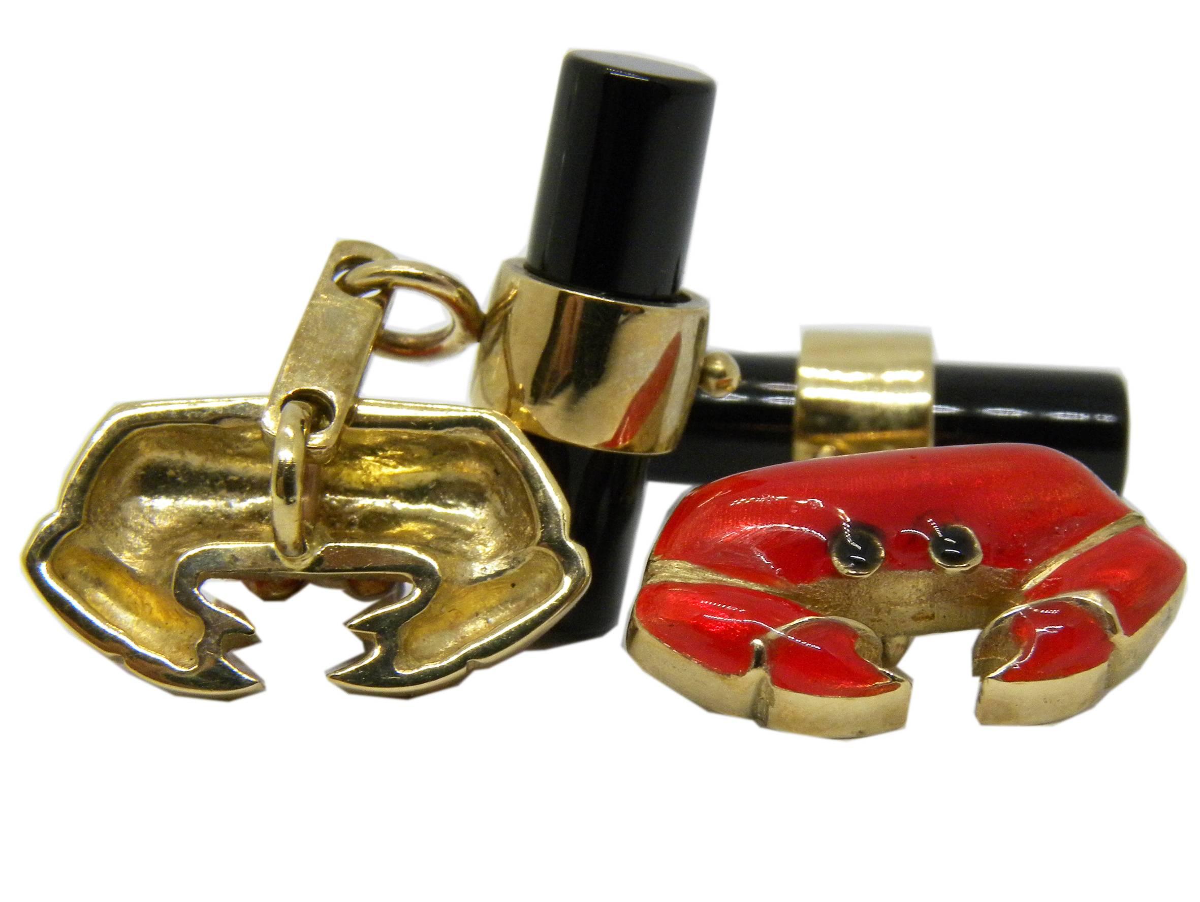 Bullet Cut Berca Hand Enameled Red Crab, Cancer Sign Shaped Onyx Stick Back Gold Cufflinks For Sale