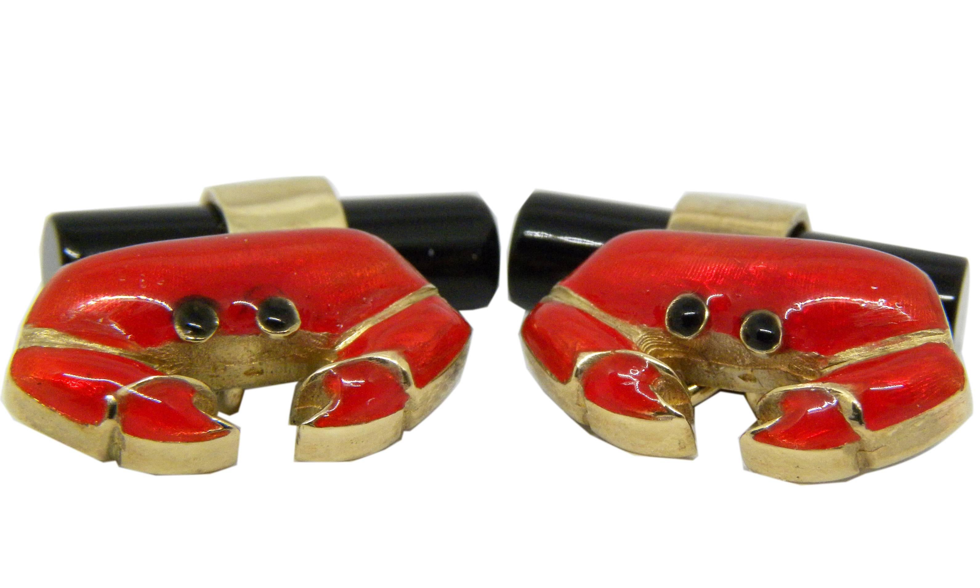 Berca Hand Enameled Red Crab, Cancer Sign Shaped Onyx Stick Back Gold Cufflinks For Sale 1