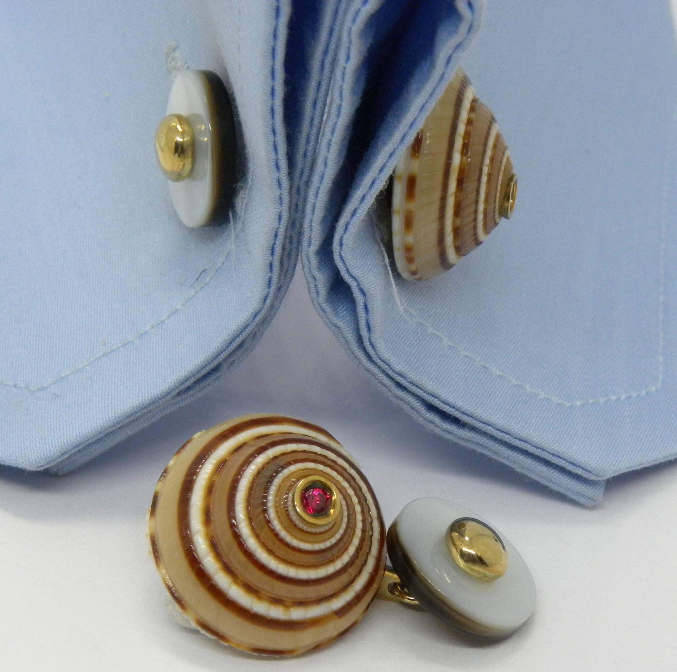 Architectonica Jutea Seashell Spinel White Grey Mother-of-Pearl Gold Cufflinks 2
