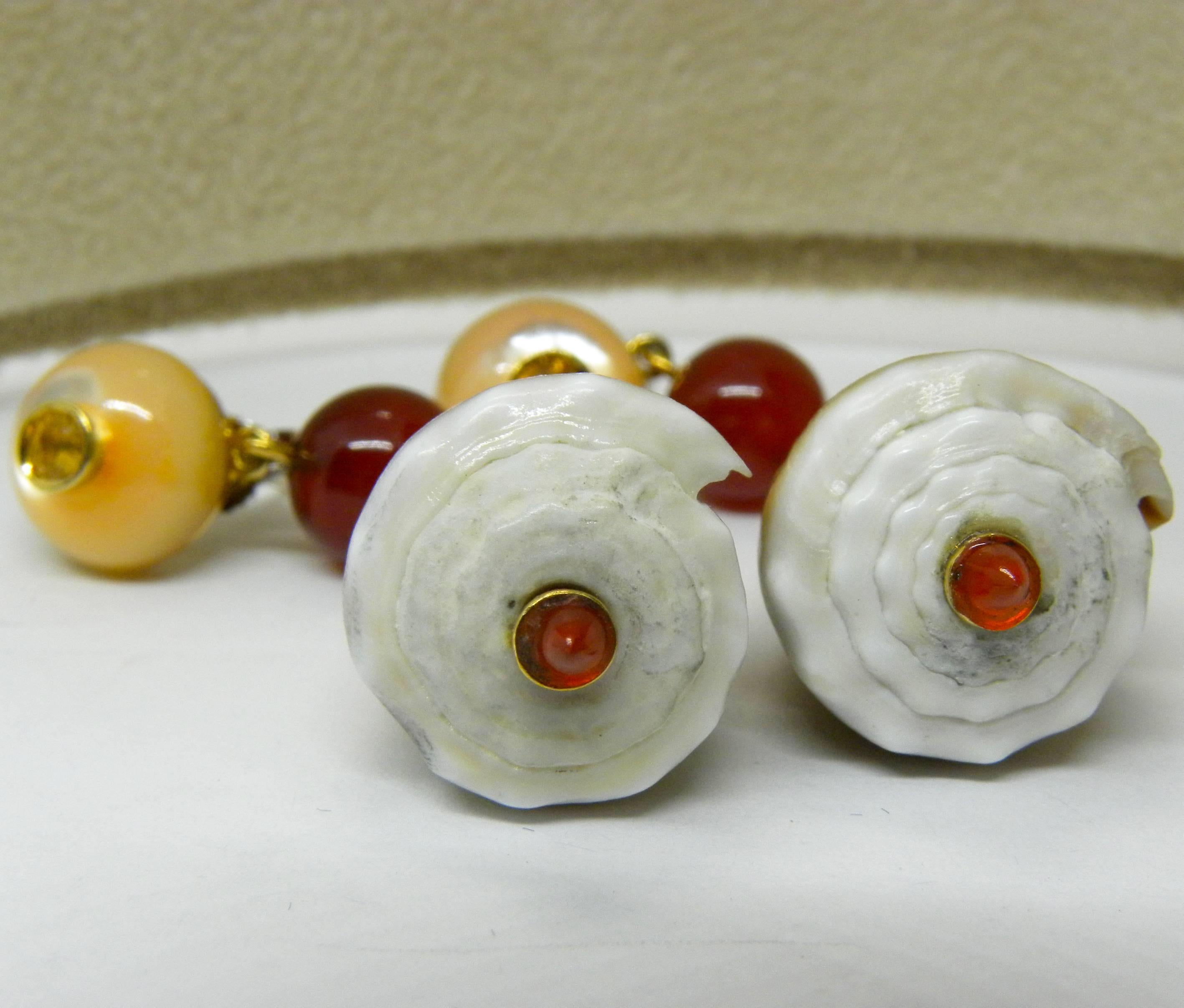 Berca Yellow Sapphire Carnelian Mother-of-Pearl Seashell Gold Drop Earrings In New Condition In Valenza, IT