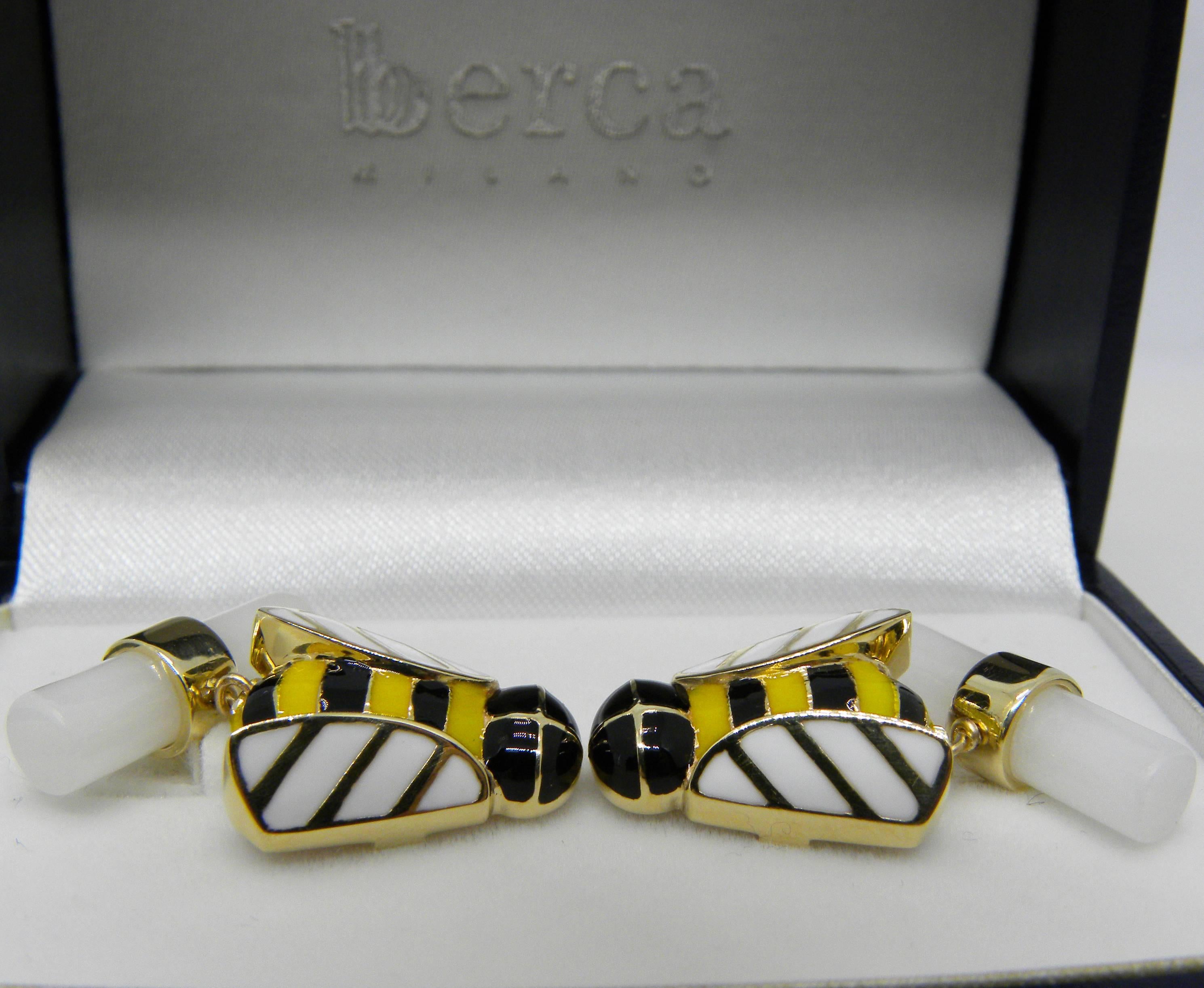 Men's Berca Enameled Bee Shaped Natural White Agate Stick Back Yellow Gold Cufflinks For Sale
