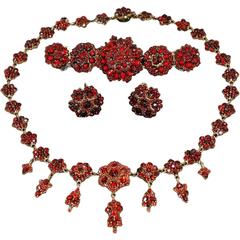 Antique Garnet Bohemian Set Necklace Bracelet Earrings 