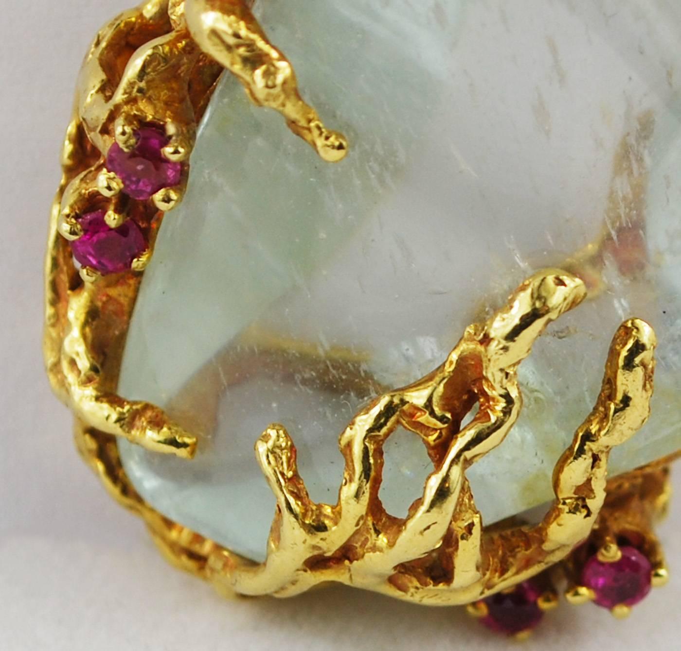 Arthur King Schmuck-Anhänger Rubinquarz 18 Karat Gold Vintage, ca. 1960 im Zustand „Hervorragend“ im Angebot in Austin, TX