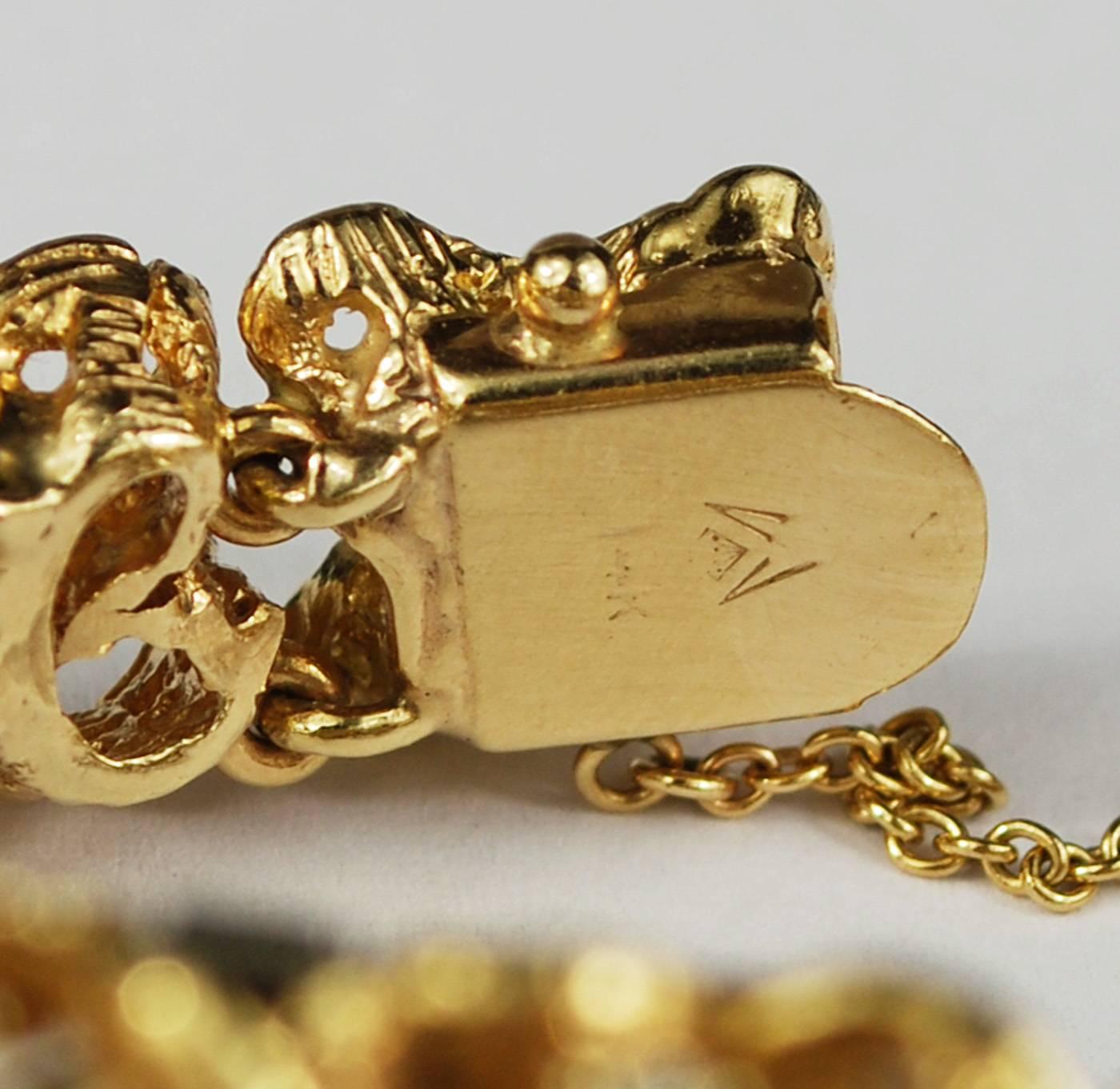 Montre cachée moderniste en or jaune 14 carats avec bracelet en diamants  vers 1960 en vente 4