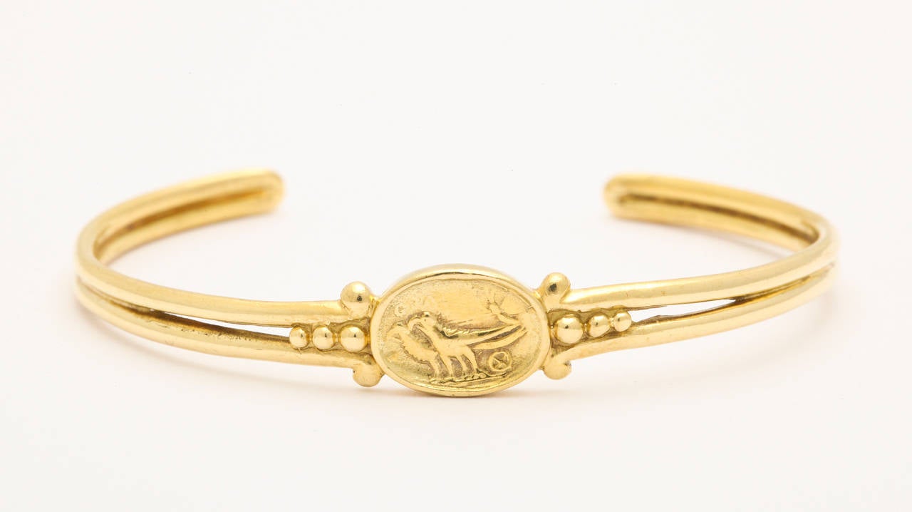 Women's 1990s Helen Woodhull Egyptian Revival Gold Cuff Bracelet