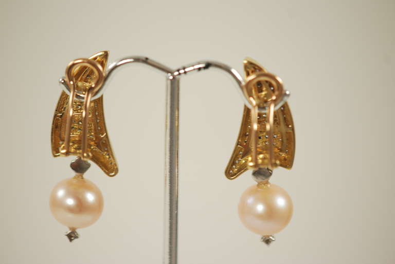 Diamond Pearl Gold Earrings In New Condition For Sale In New York , NY