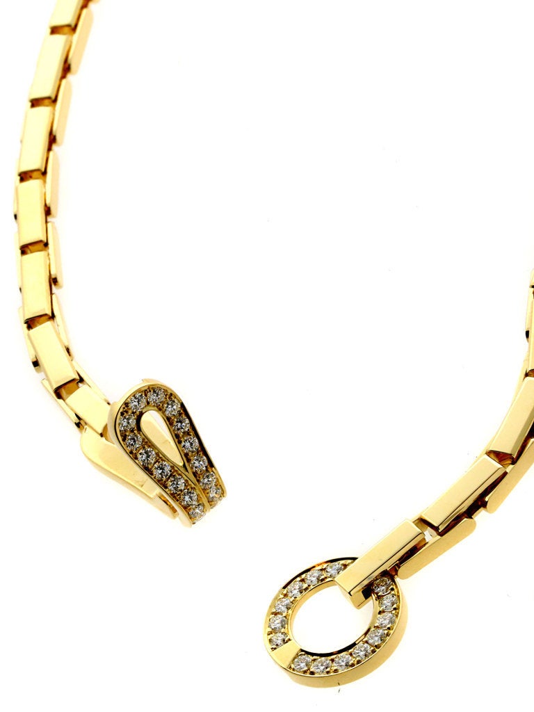 Cartier Halskette aus Gold mit Agrafe-Diamant und Gold im Zustand „Neu“ in Feasterville, PA