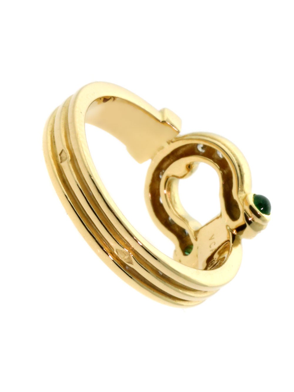 Van Cleef and Arpels Cabochon Emerald Diamond Gold Ring at 1stDibs