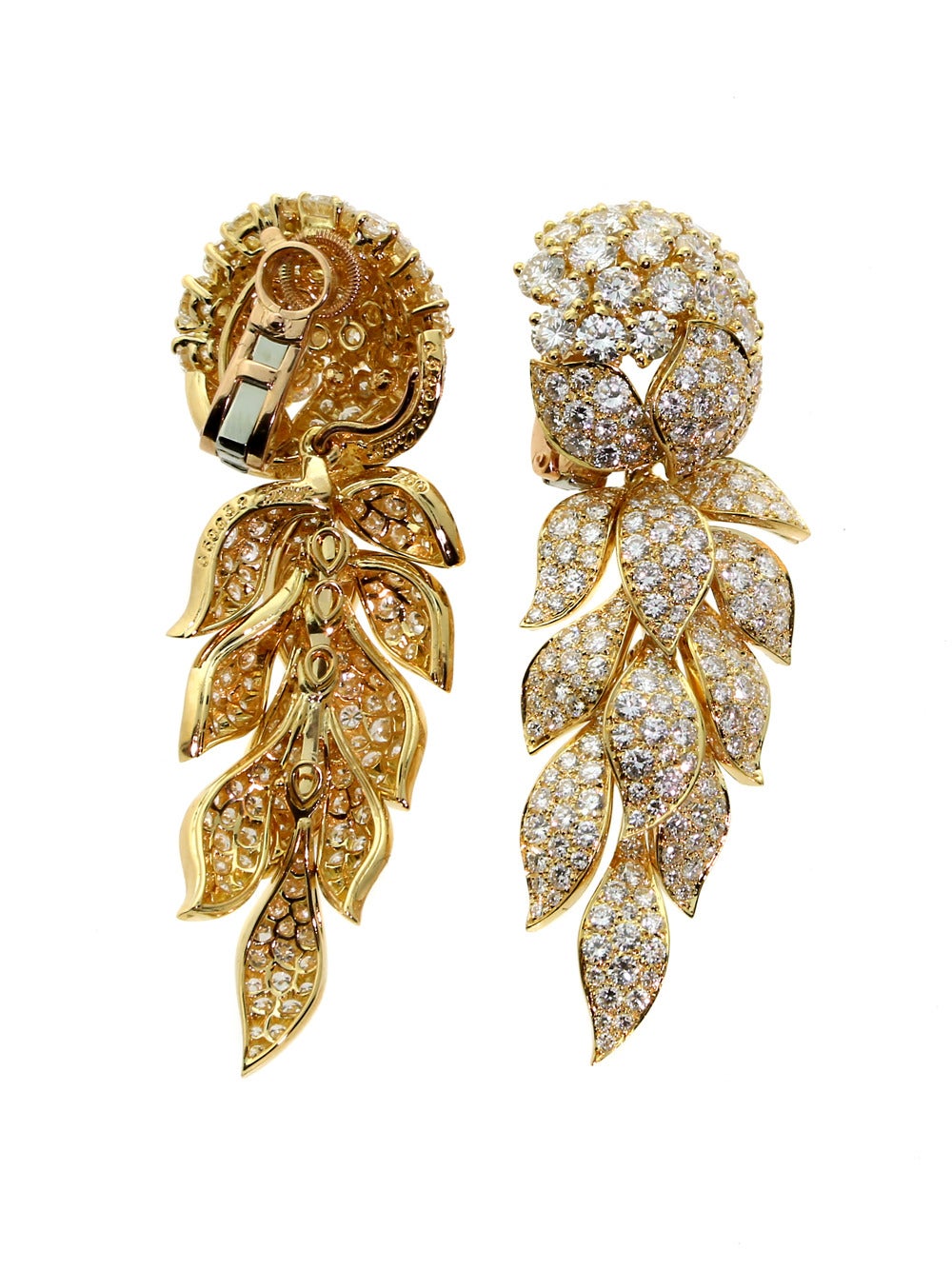 Cartier Magnificent Diamond Gold Day Night Earrings In New Condition In Feasterville, PA