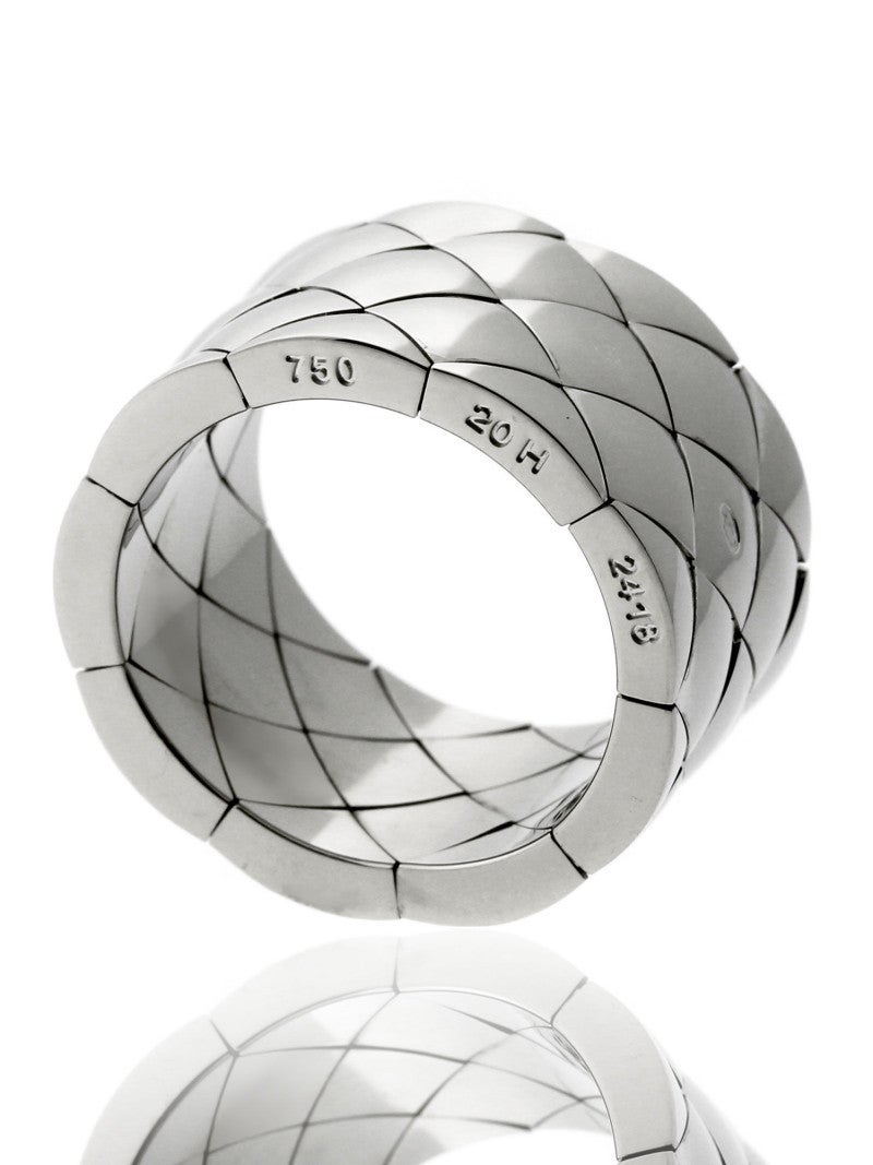 Chanel’s Matelasse collection is at its very best with this 18k White Gold ring. Its geometric pattern harkens back to the glory days of mid-20th century luxury fashion, while the indented CHANEL brand along the rim provides a decidedly 21st-century