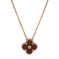 Pendentif « Vintage Alhambra Bull's Eye Diamond » de Van Cleef & Arpels en or rose 18 carats