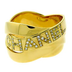 Chanel Signature Diamond Ring in Gold