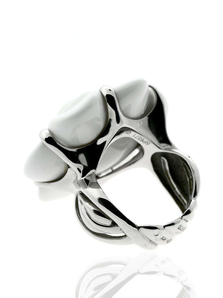 Chanel Camellia White Agate Ring in White Gold In New Condition In Feasterville, PA