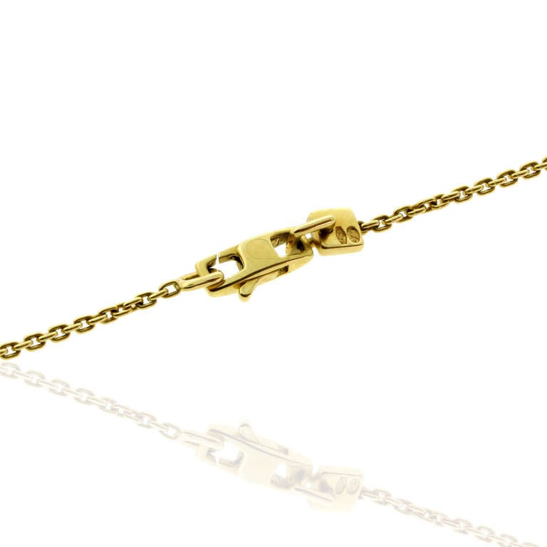 Louis Vuitton Signature Diamond Gold Necklace In New Condition In Feasterville, PA