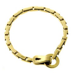 Cartier Luxurious Agrafe Bracelet in Yellow Gold