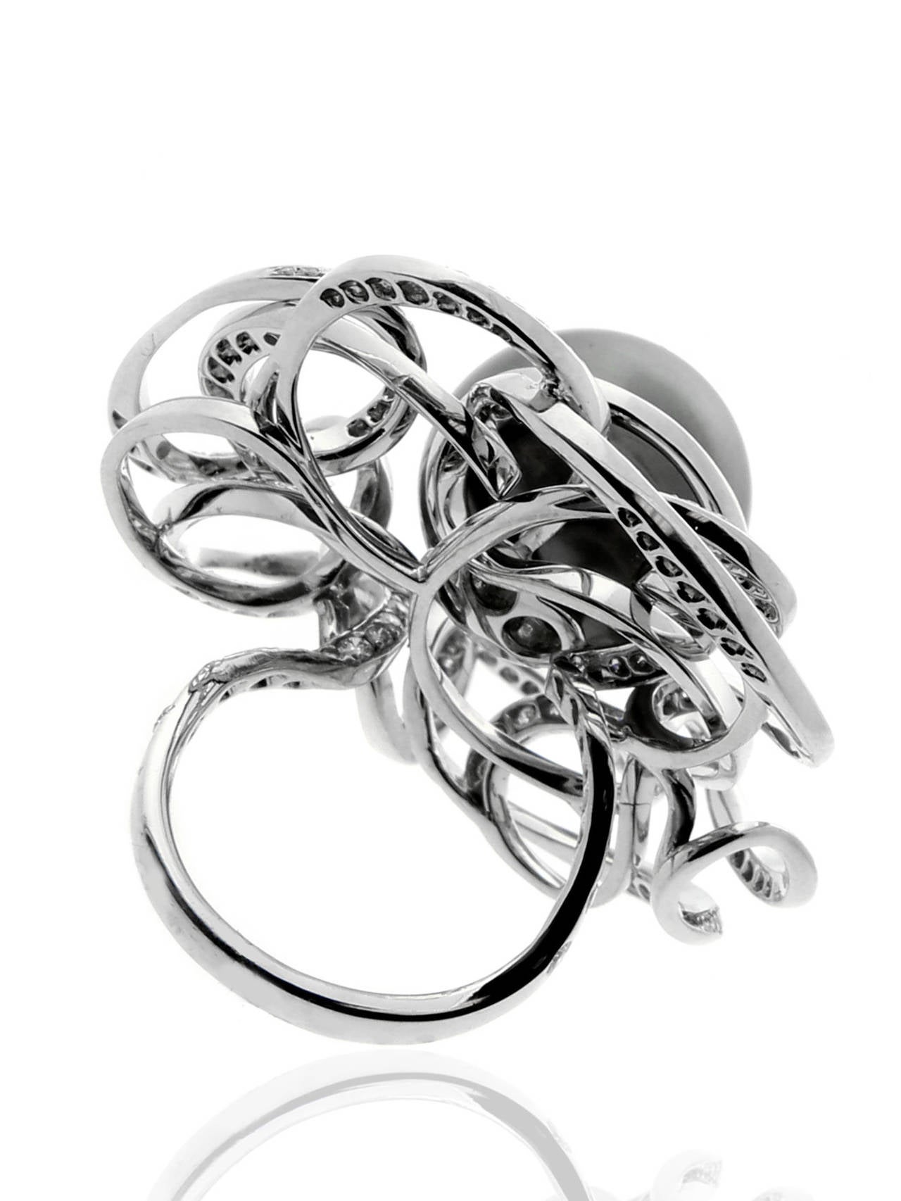 Modern Chanel Majestic Pearl Diamond Gold Ring