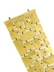 Magnificent Gucci Gold Textured Bracelet