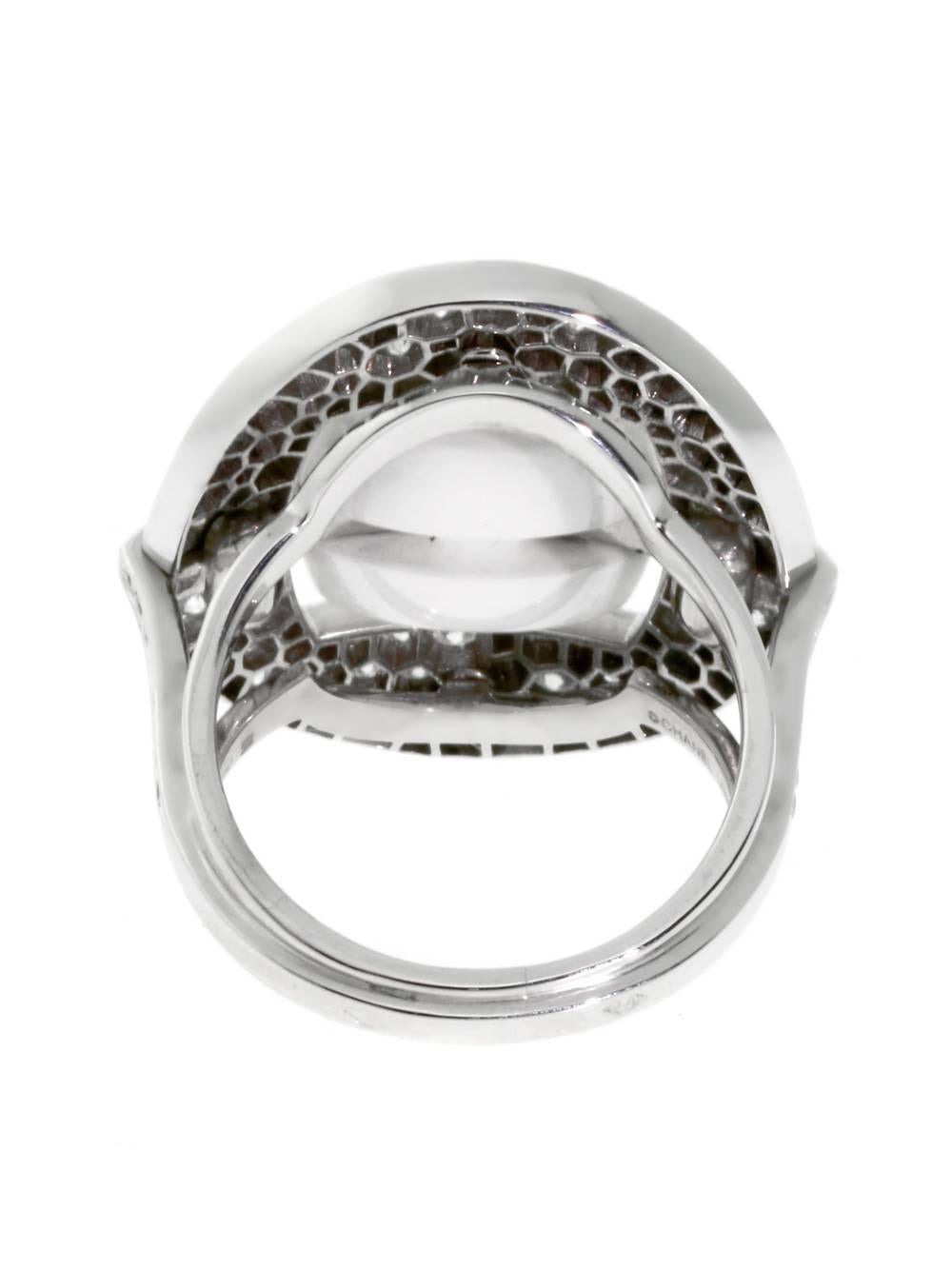Women's Chanel Ceramic Diamond Gold Ring