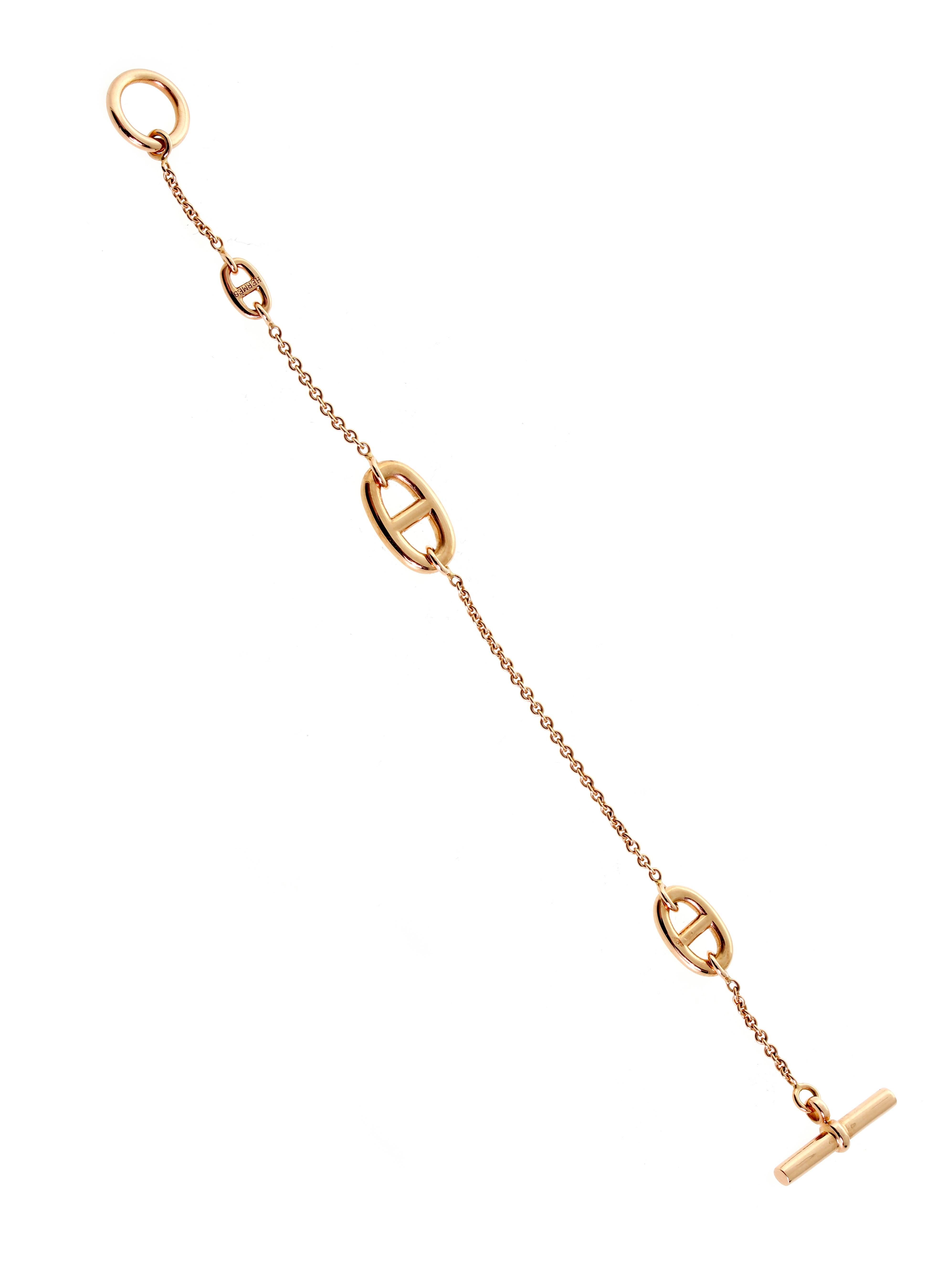 A perfect light and airy bracelet by Hermes from the Farandole collection crafted in 18k rose gold. The bracelet measures 7