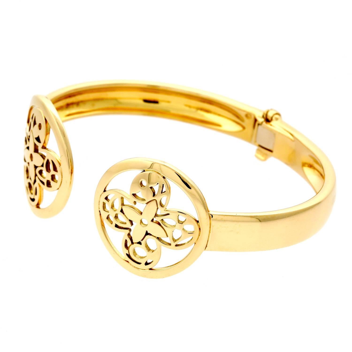 A fabulous Louis Vuitton bangle bracelet depicting an iconic Louis Vuitton monogram pattern in 18k yellow gold.

Length: 16.5 cm 

Inventory ID: 0000570
