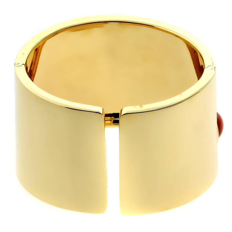 Fred of Paris Coral Gold Cuff Bracelet In Excellent Condition In Feasterville, PA