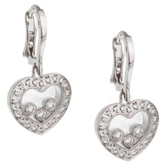 Boucles d'oreilles pendantes « Happy Diamonds Icons Heart » de Chopard, en or blanc 18 carats, 0,70 ct au total