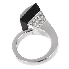 Gucci Chiodo Diamond White Gold Onyx Ring Sz 5 1/2