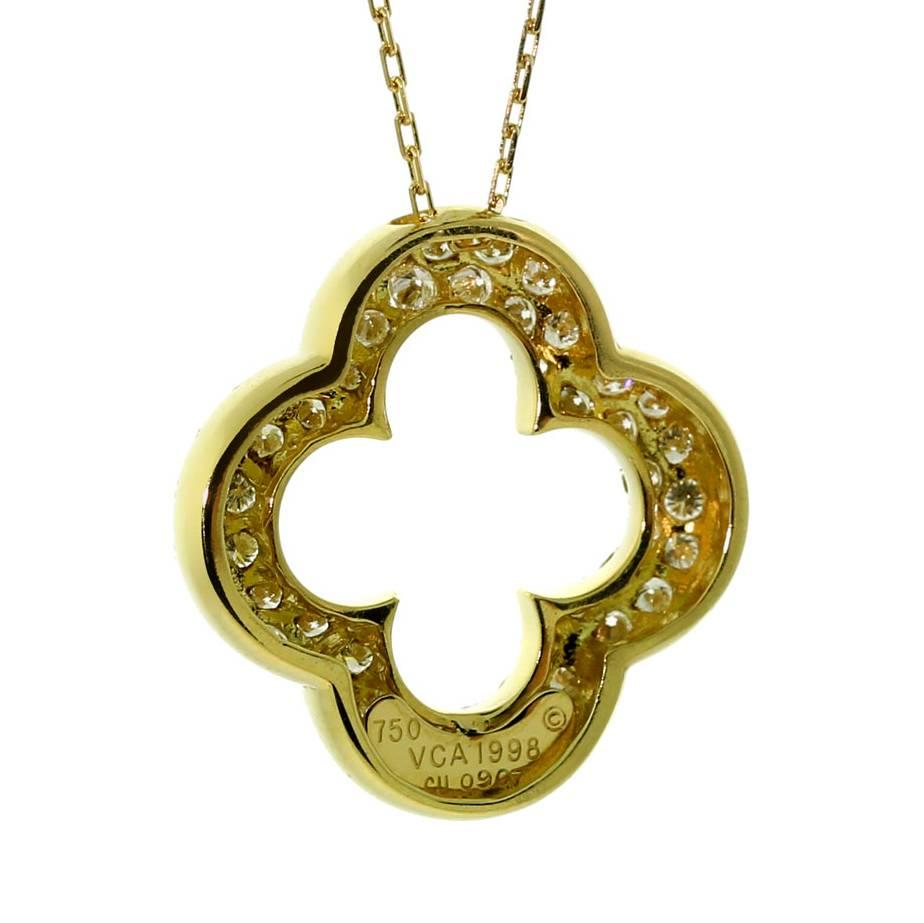 Round Cut Van Cleef & Arpels Alhambra Diamond Gold Necklace