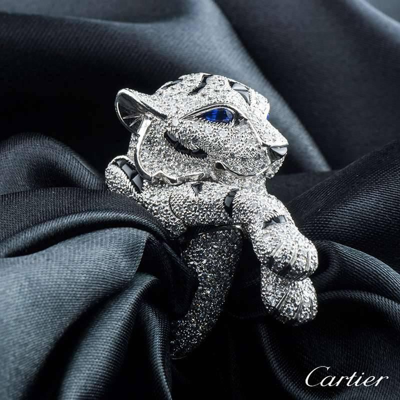 Cartier Pantheré Onyx Sapphire Diamond Platinum Ring In Excellent Condition In London, GB