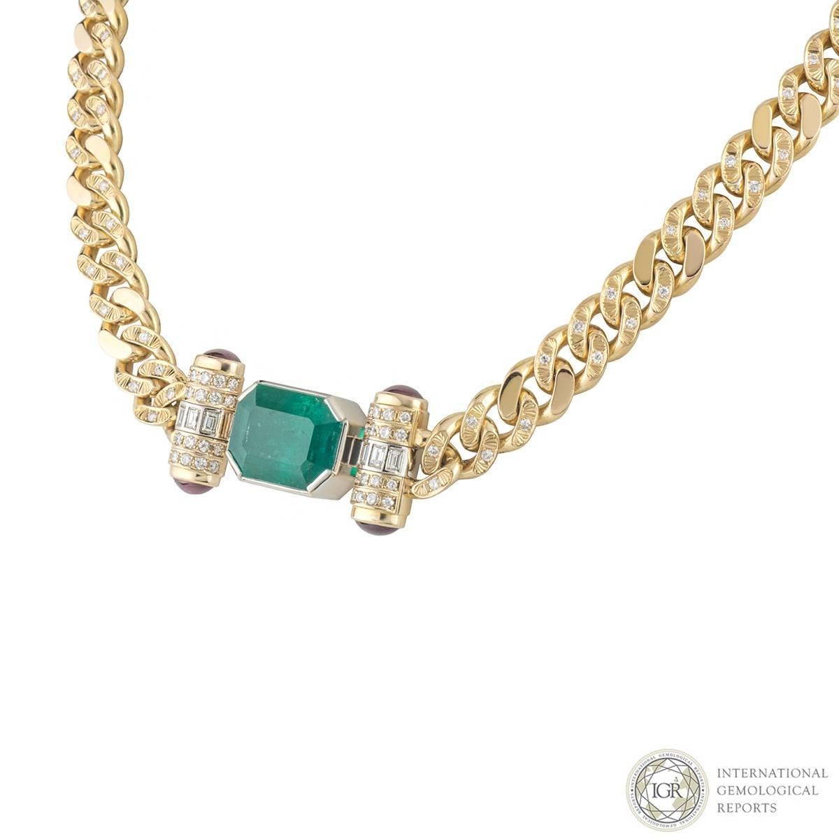 Women's Emerald and Diamond Necklace 9.67 Carat