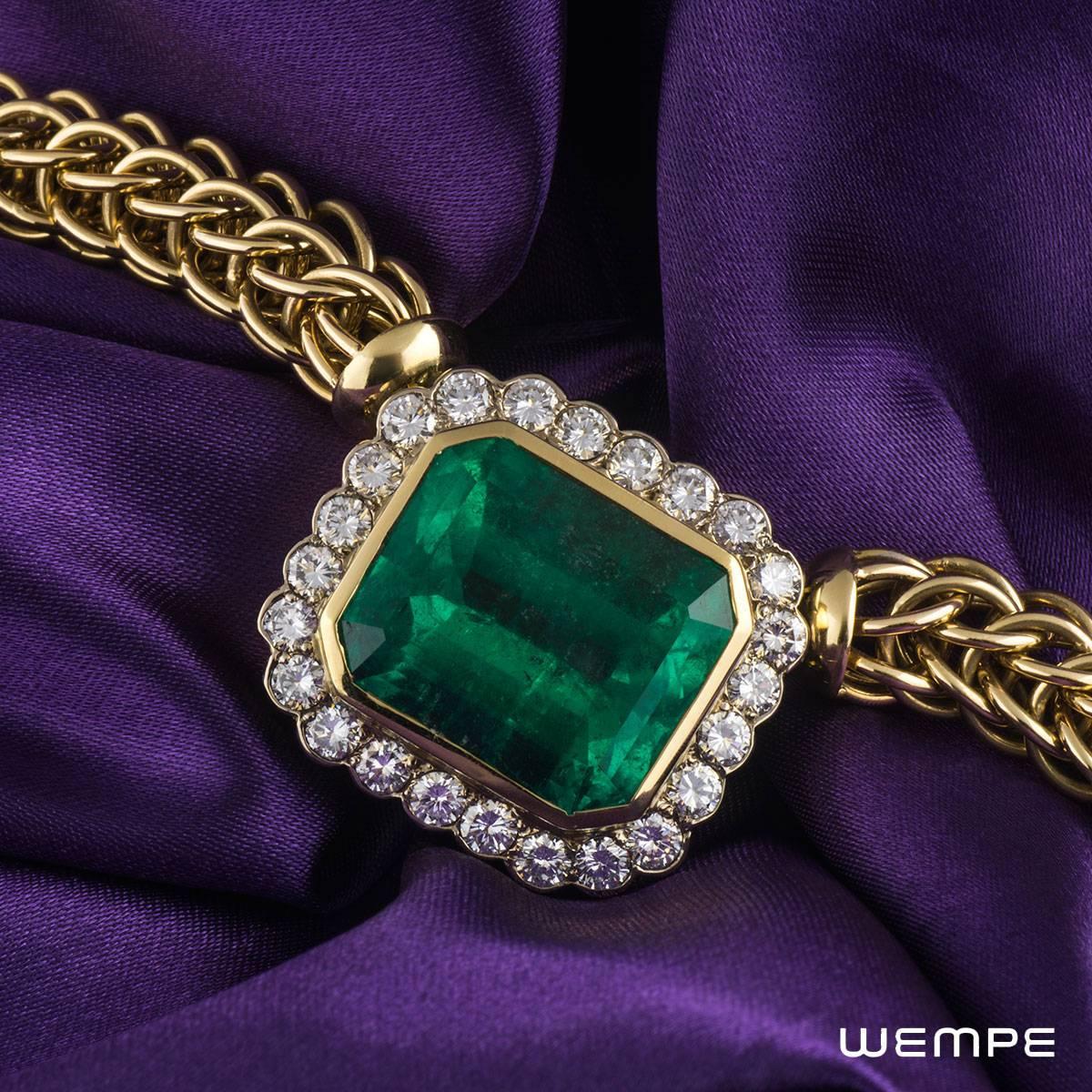 Wempe Emerald and Diamond Necklace 40 Carat In Excellent Condition In London, GB