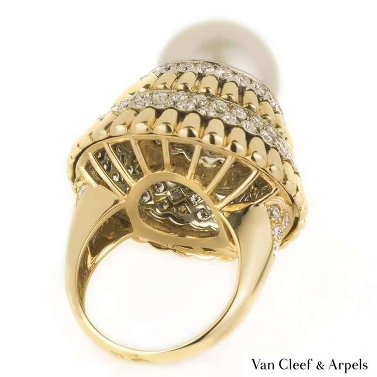 1970s Van Cleef and Arpels Iconic Wedding Cake Ring For Sale at 1stdibs