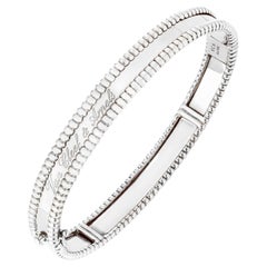 Van Cleef & Arpels White Gold Perlée Signature Medium Bracelet VCARN5B000