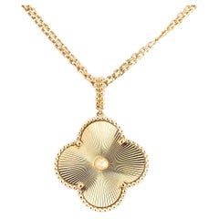 Van Cleef & Arpels Yellow Gold Guilloche Magic Alhambra Necklace VCARP4KO00