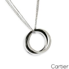 Collier Trinity Cartier en or blanc, diamants et céramique N3108500