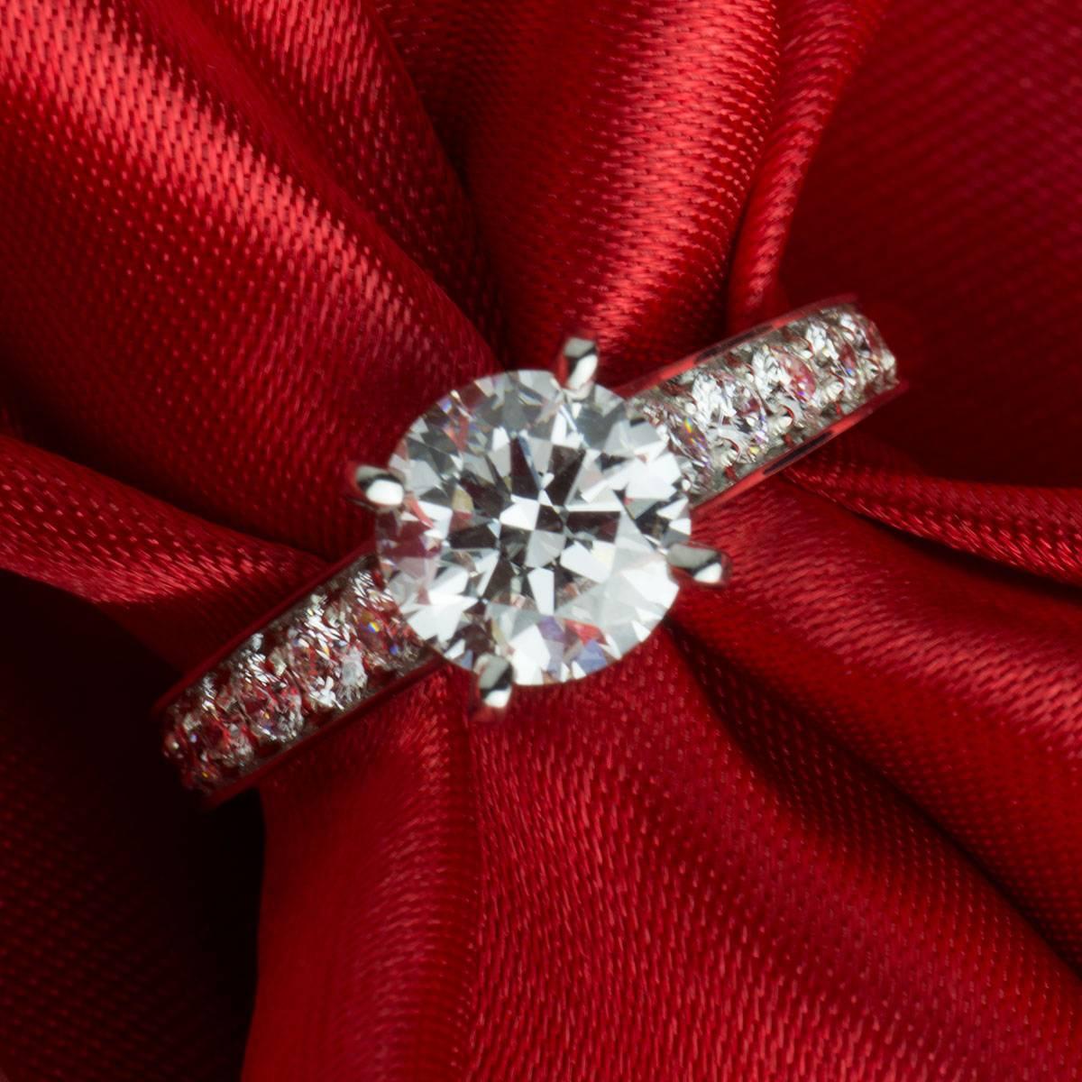 Cartier Diamond Platinum Engagement Ring 1.52 Carat GIA Certified In Excellent Condition In London, GB