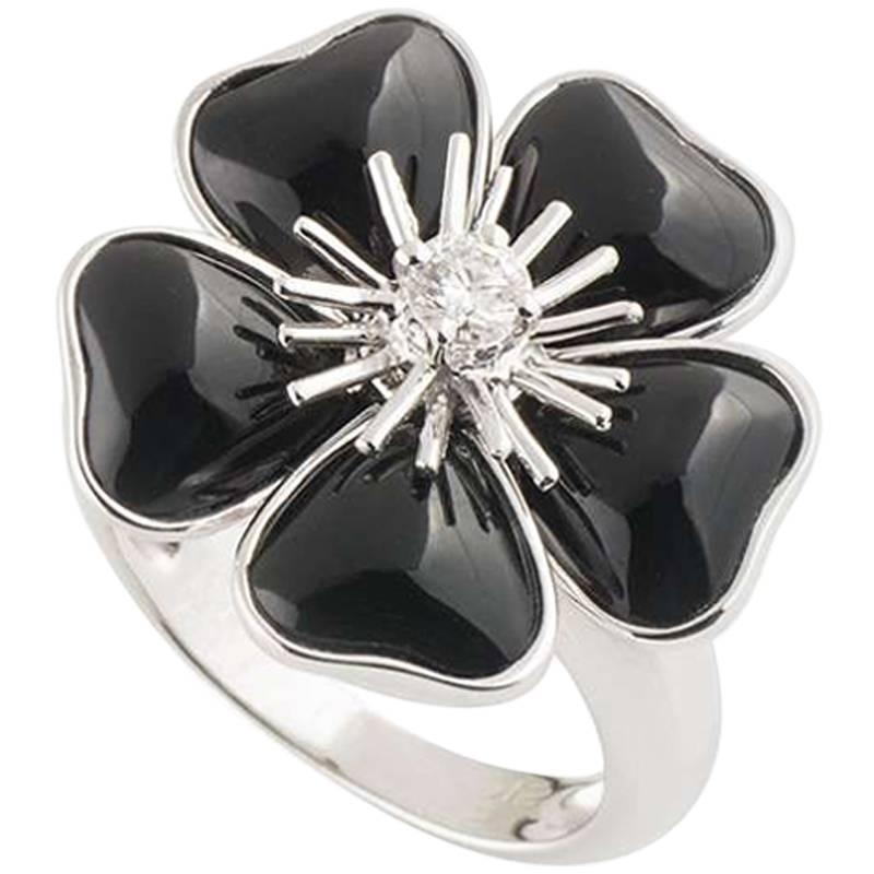 Van Cleef & Arpels Diamond and Onyx Nerval Ring