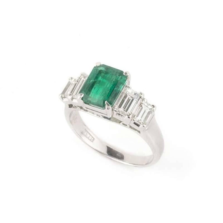Certified Emerald and Diamond Ring 1.66 Carat at 1stDibs
