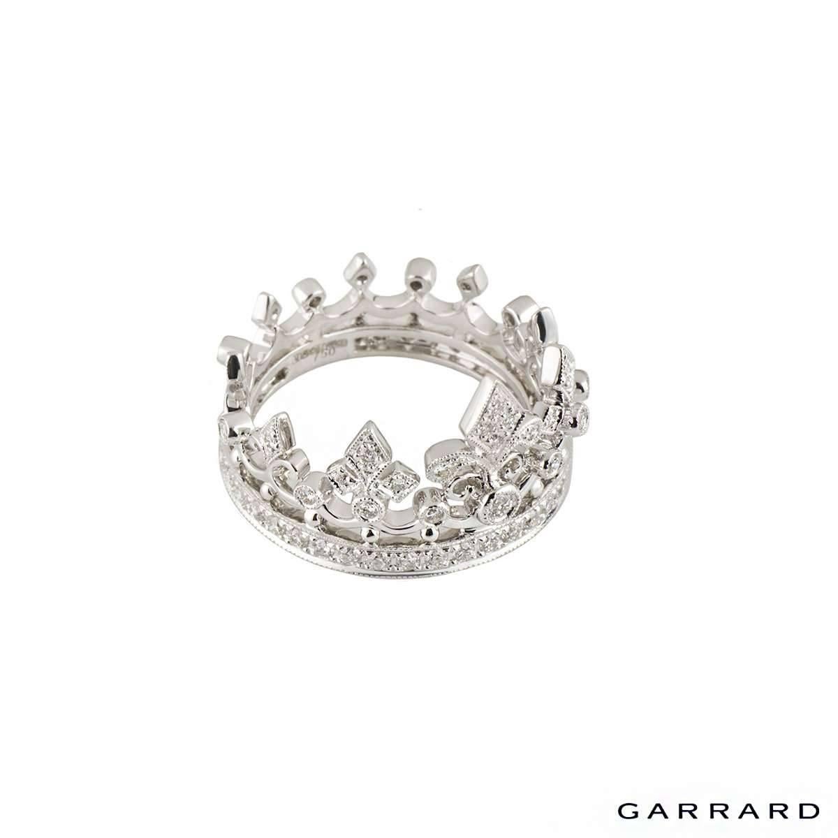 crown ring with diamonds