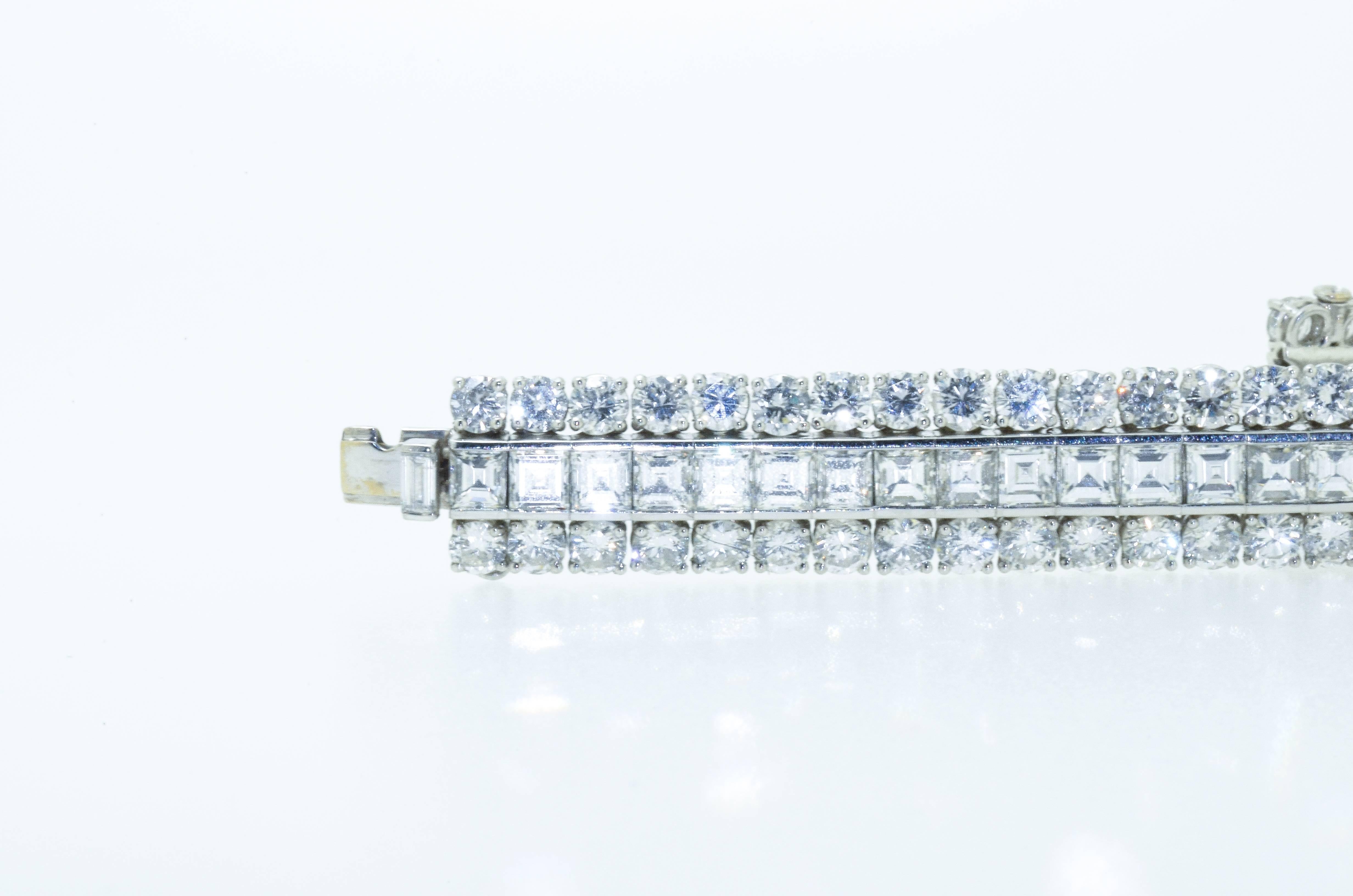 Women's Diamond Platinum Tennis Bracelet  For Sale